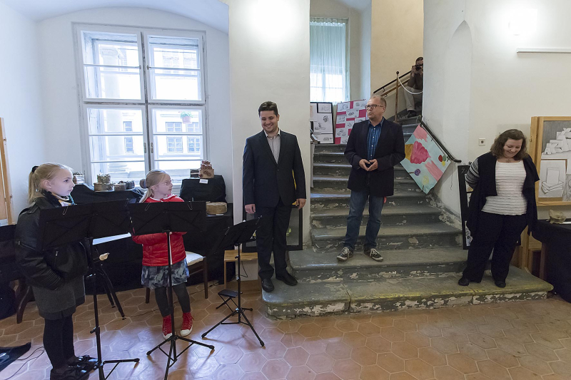 Vernisáž Sladké výstavy výtvarného oboru 22. 5. 2019 (VO)